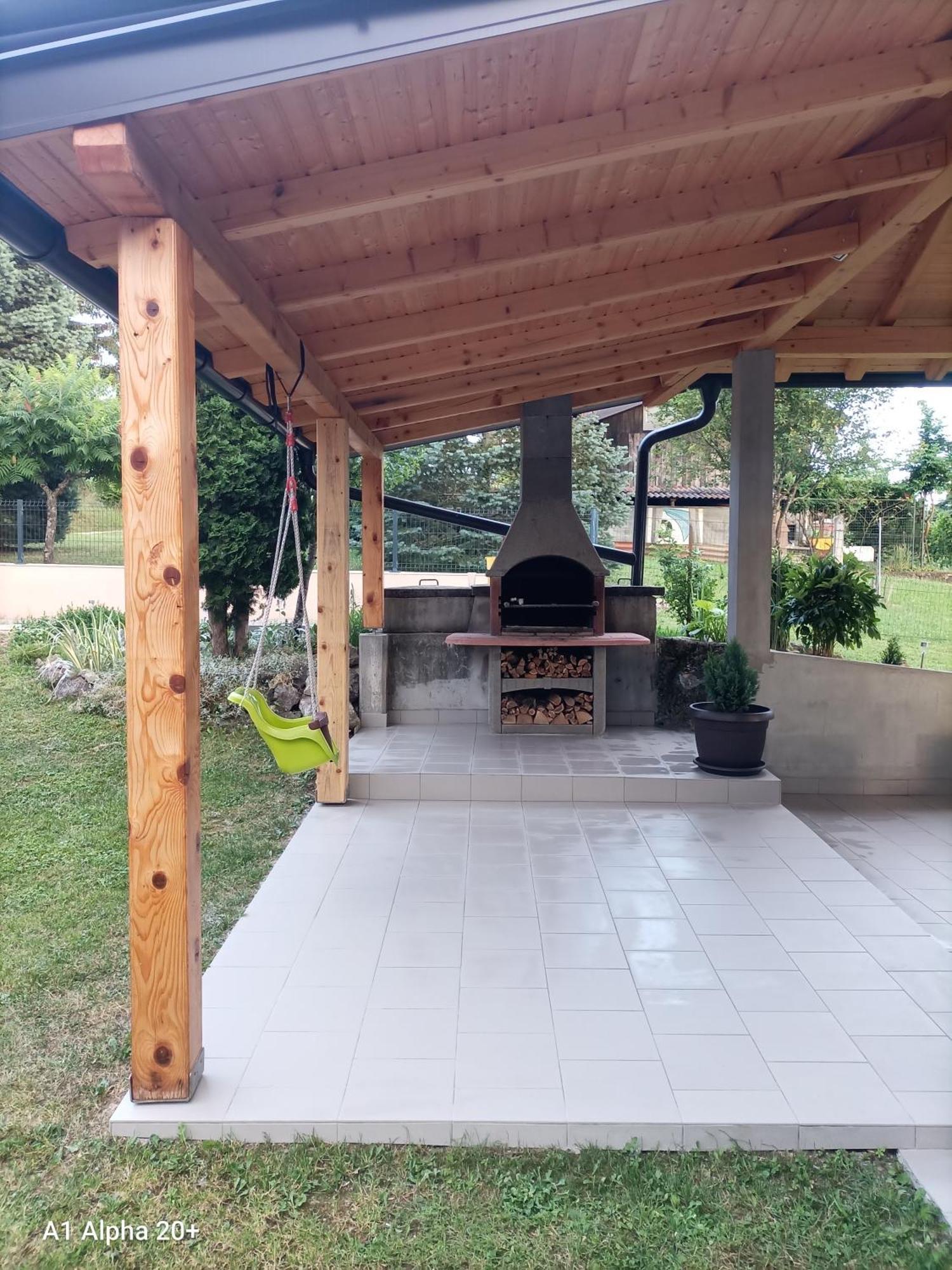 Kuca Za Odmor Braco Apartment Donji Zvecaj Exterior photo
